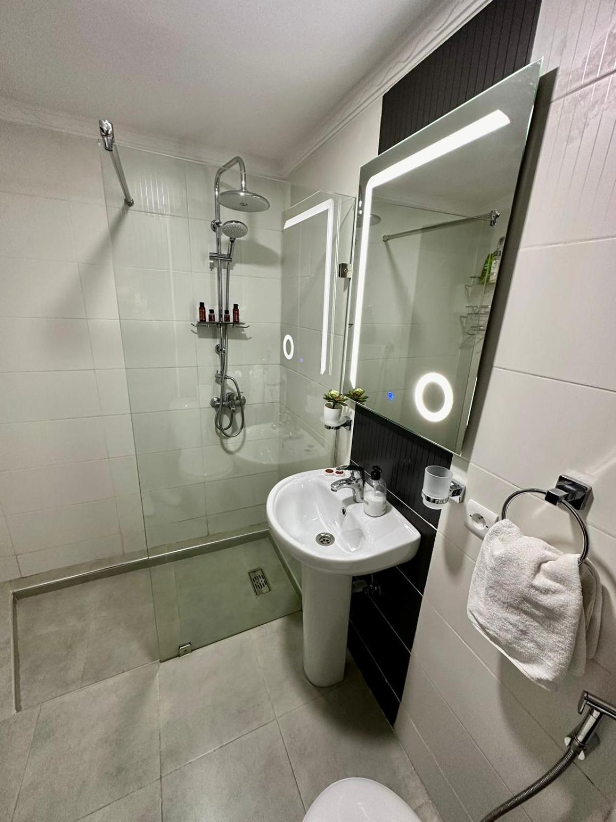 Appart Neuf Lumineux Climatise 1Ere Etage Ταγγέρη Εξωτερικό φωτογραφία